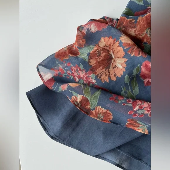 ❌ Sold ❌ Lauren Ashley Flowy Chiffon Long Skirt - Picture 7 of 7